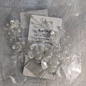 Bridal Hair Clip/Comb. White. NWT